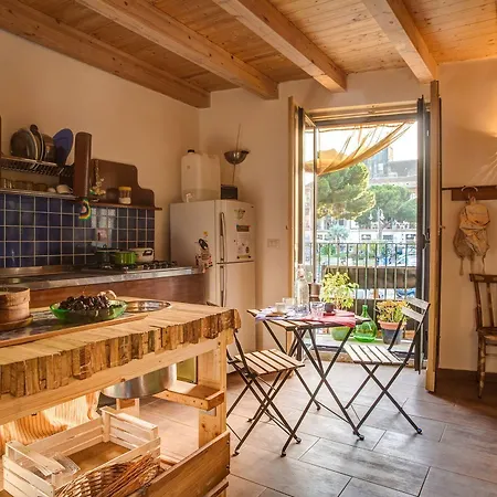 La Casa - 3 And Kitchen Catania