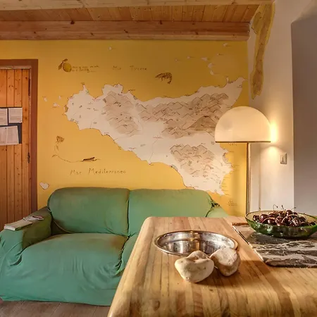 La Casa - 3 And Kitchen Hotel 3*